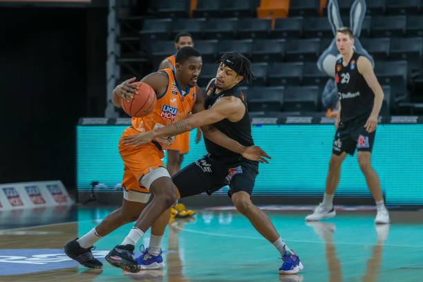 勇士在西部 勇士在西部